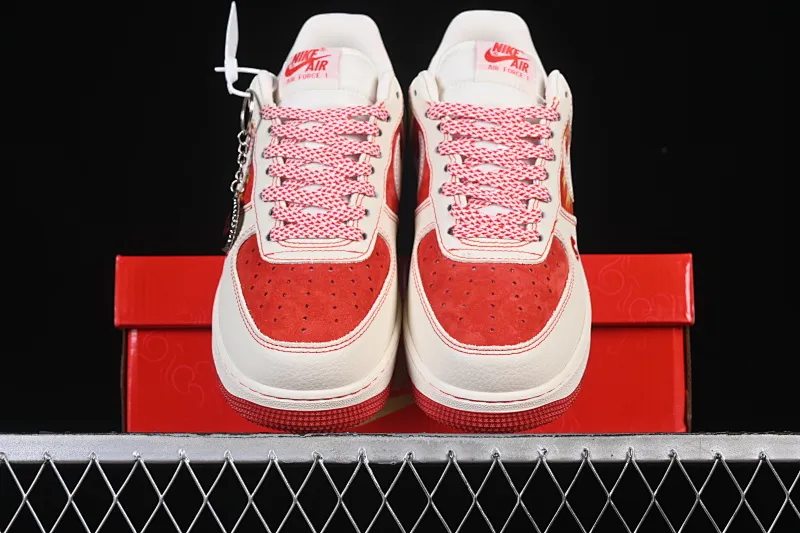 All categories Nk Air Force 1 Air Force series Nk Air Force 1 Low Air Force low-top Nike Air Force 1'07 Low Year of the Horse joint Red Horse Air Force 1 low-top casual sneakers XL1979-133